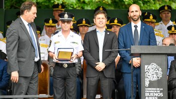 El gobernador Axel Kicillof y
