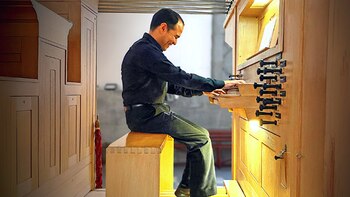 Tocar el órgano, deporte de