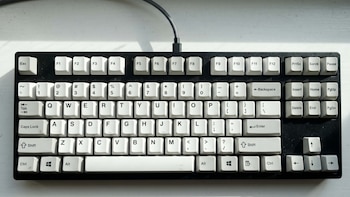 Por qué los teclados no está en orden alfabético: todo es gracias a las máquinas de escribir