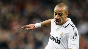 Julien Faubert jugó además en