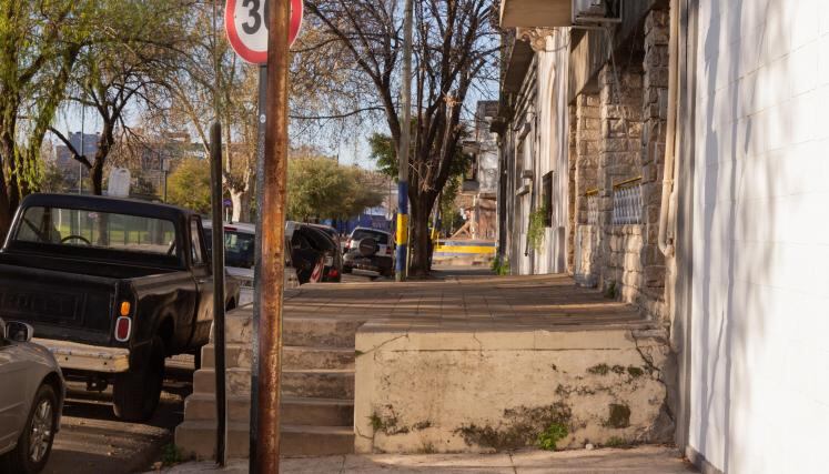 La modernización de la iluminación y la ampliación de superficies absorbentes buscan prevenir anegamientos en zonas críticas de La Boca