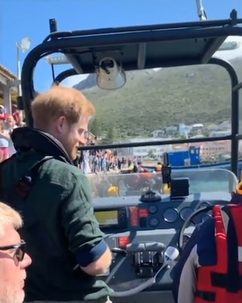 Harry se subió a la