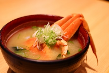 Sopa de marisco congelado (Adobe