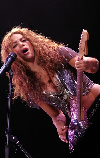 MÉXICO, D.F27MAYO2007.-Shakira interpretando "Don't Bother".
FOTO: