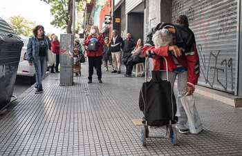 Filas cajeros jubilados - Villa