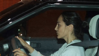 Tamara Falcó, la primera en conocer a su nueva sobrina, hija de Ana Boyer, en el hospital