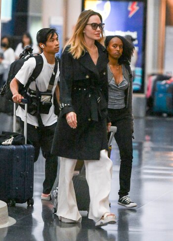 Angelina Jolie fue fotografiada cuando