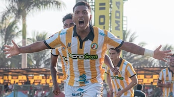 Juan Pablo II – Universitario de Deportes – Liga 1 – Álvaro Rojas - Paolo Reyna - Perú – deportes – 19 octubre