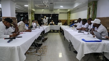 Avanzan diálogos de paz entre