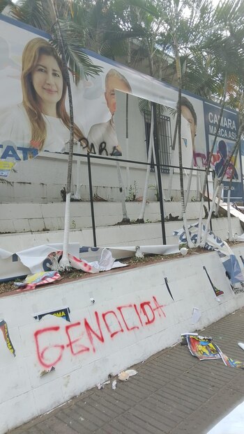 Dirigentes del Centro Democrático denunciaron agresiones y amenazas tras el ataque, exigiendo garantías para la oposición y el ejercicio electoral en el departamento - crédito @CeDemocratico/X