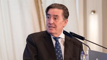 García Montero: "La RAE está