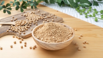 La harina de soja es