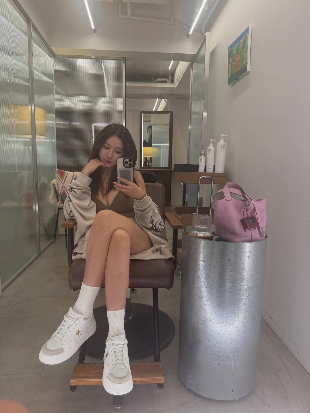 El hallazgo del cuerpo de Iris Hsieh en la bañera de un hotel de Kuala Lumpur conmocionó a la comunidad digital y a las autoridades (Créditos: @irisirisss900/Instagram)