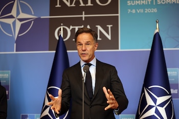 El secretario general de la OTAN, Mark Rutte, sostuvo que los aliados europeos “están cumpliendo” al reforzar sus presupuestos militares y asumir una mayor responsabilidad en la defensa del continente frente a Rusia (EFE)