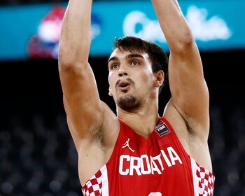 En la imagen, el p�vot croata Dario Saric. EFE/Robert Ghement/Archivo