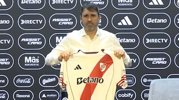 Eduardo Coudet fue presentado como