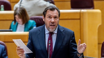 Puente critica que la UCO se presente en la sede del PSOE en Ferraz para "un simple requerimiento de información"