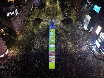 Final Copa Mundial de la FIFA 2026 – Argentina Vs España - obelisco - drone