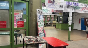 Paro universitario, sede Puán