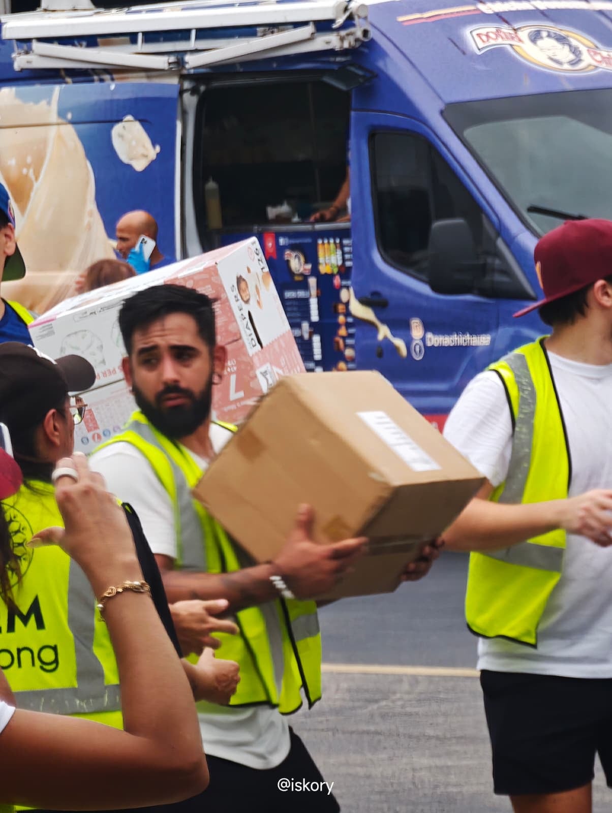La comunidad venezolana del sur de Florida, en especial en las ciudades de Oral y Miami, organizó donaciones para asistir a las víctimas de los terremotos en Venezuela (Crédito: Israel Loreto)