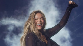 Incertidumbre en la gira europea de Karol G: entre especulaciones y fechas canceladas, la verdad del anuncio que circula en redes sociales