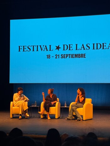 Leila Guerriero y Claire Marin