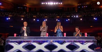 Tras su interpretación los jueces