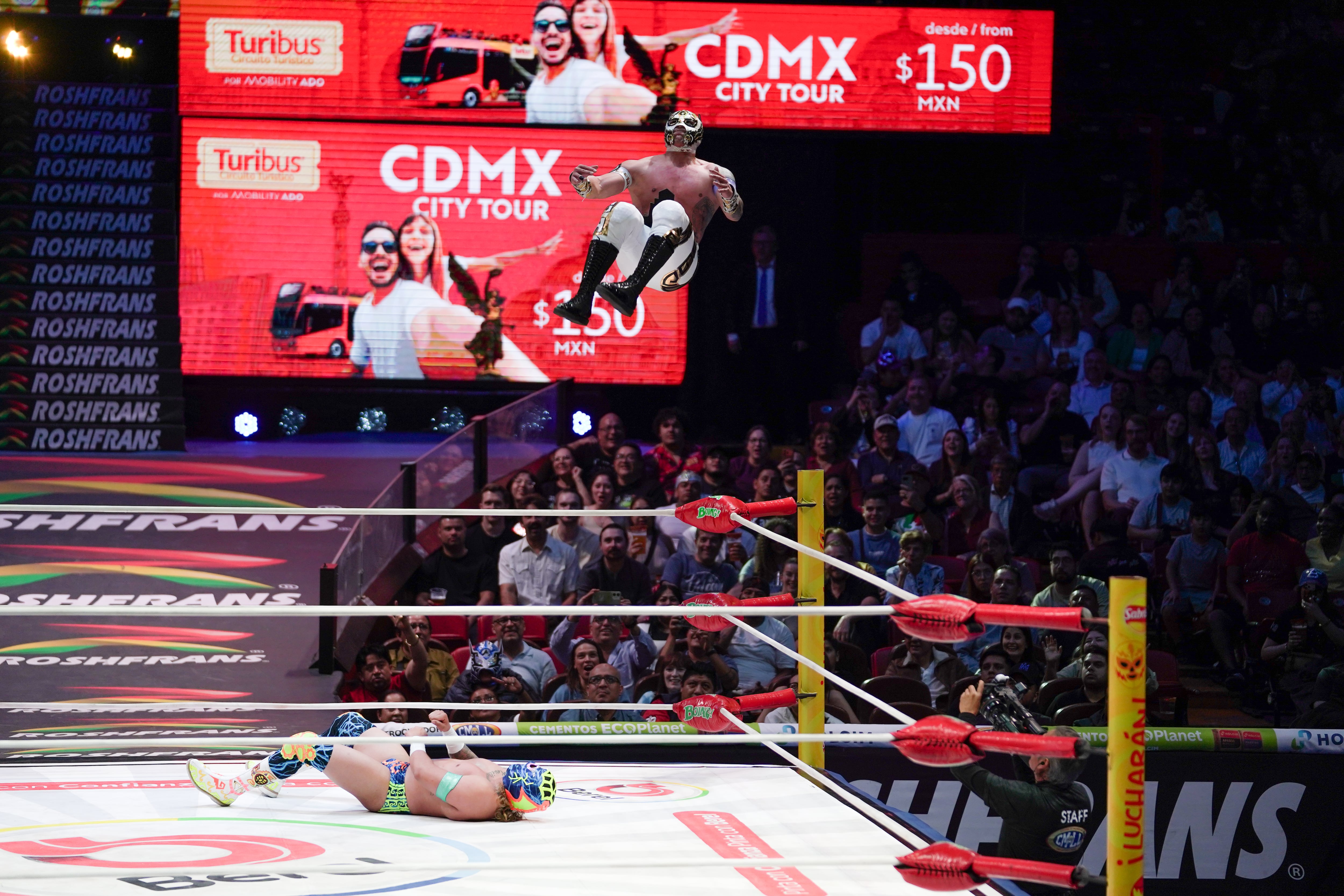 (CMLL / Oswaldo Jaimez - Dojo Media)