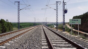 Adif reduce la velocidad máxima