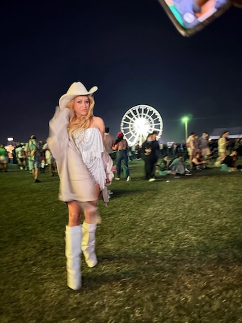 Paulina Rubio y el vestido que desató la disputa. (Instagram: paulinarubio)