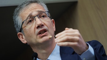 Hernández de Cos, el candidato más cualificado para suceder a Lagarde en el BCE, según OMFIF