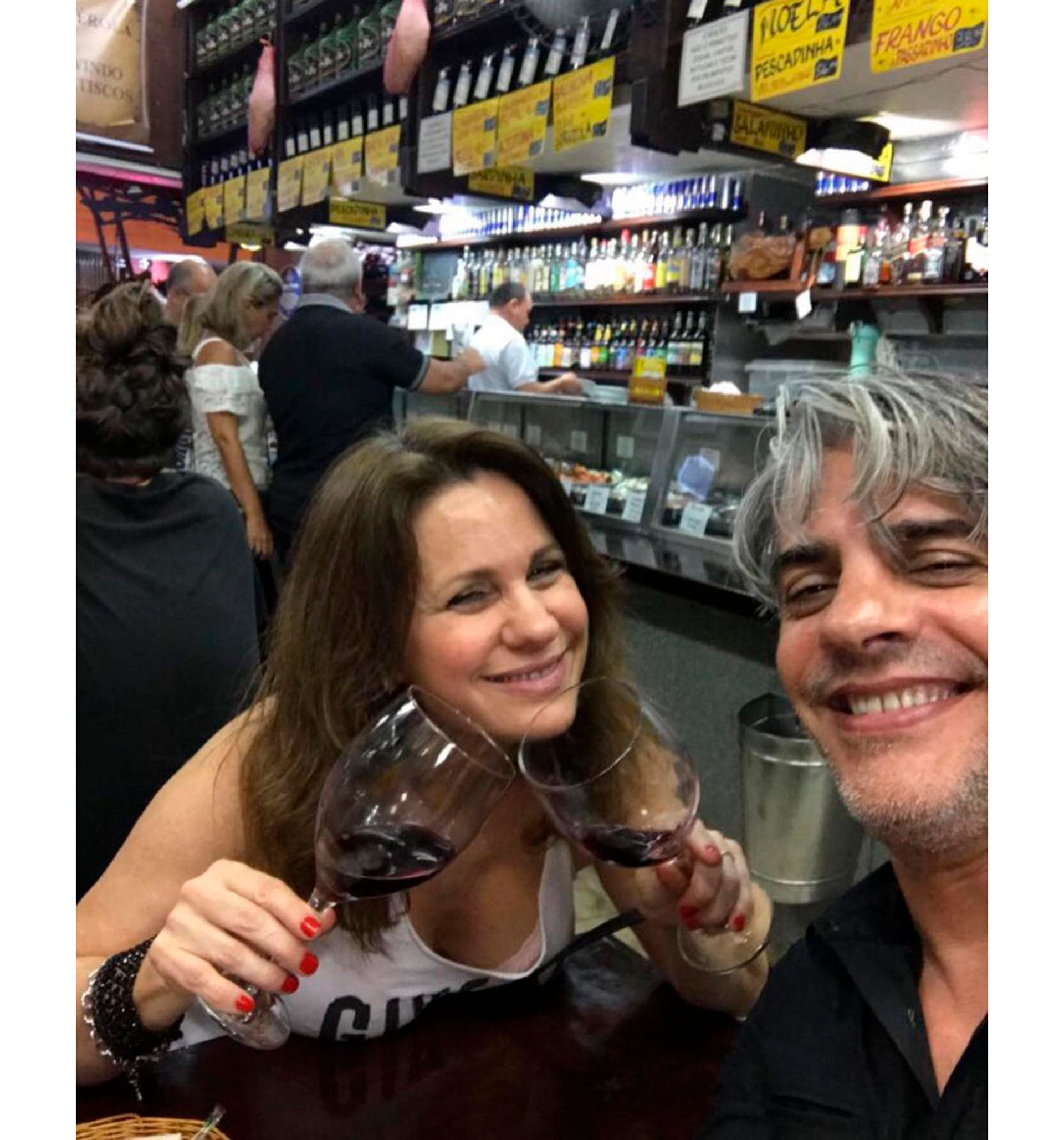 La actriz sorprendió al contar detalles de su vida sexual y cómo organiza citas fuera de casa con su pareja (@duplaa_nancyok)