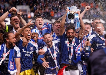 Ipswich Town regresó a la