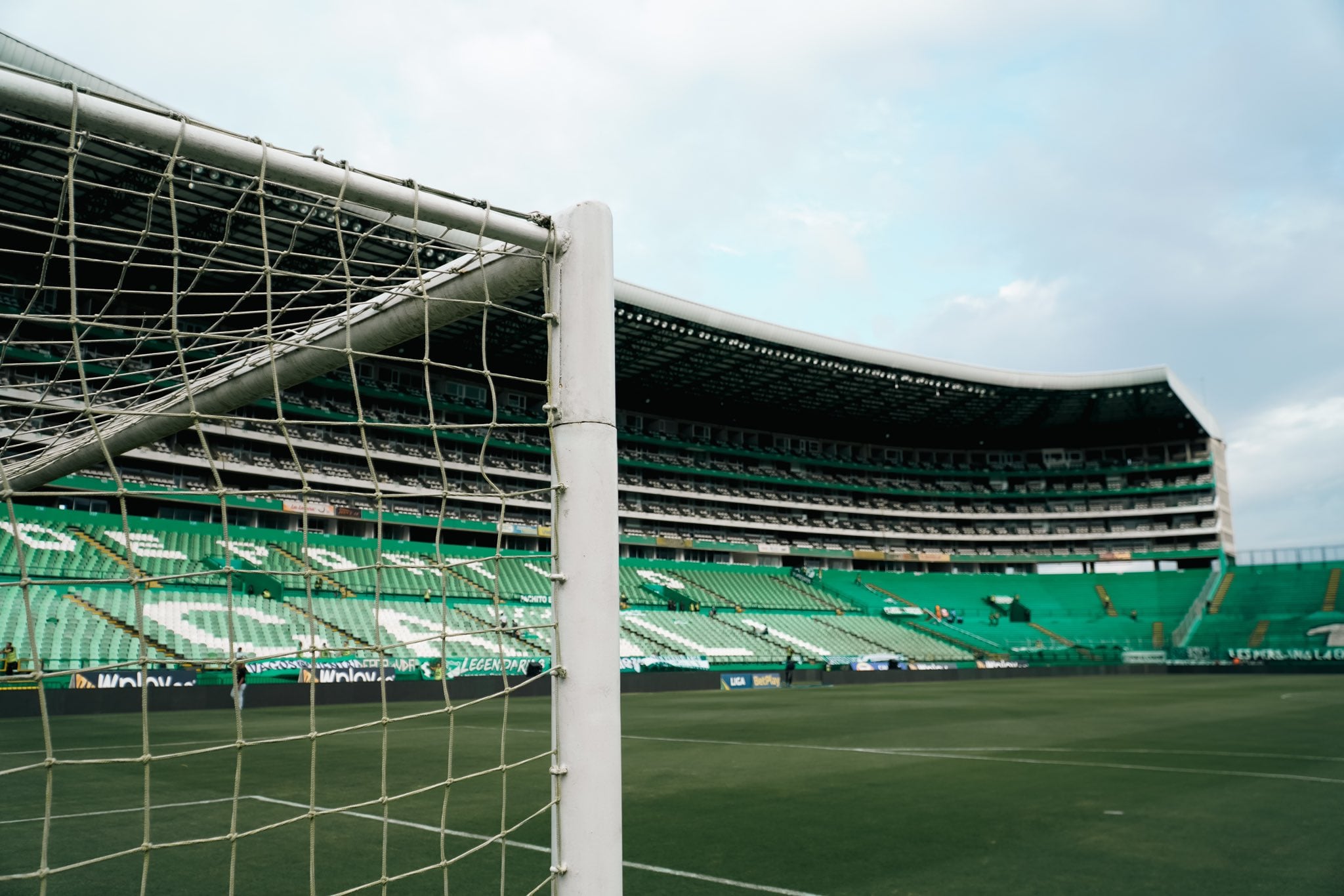 Las autoridades despliegan vigilancia especial, controles de acceso y operativo policial reforzado en el estadio de Palmaseca y alrededores durante el Deportivo Cali vs América - crédito Junior FC