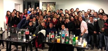 Uno de los festejos de sus amigos para recordarla