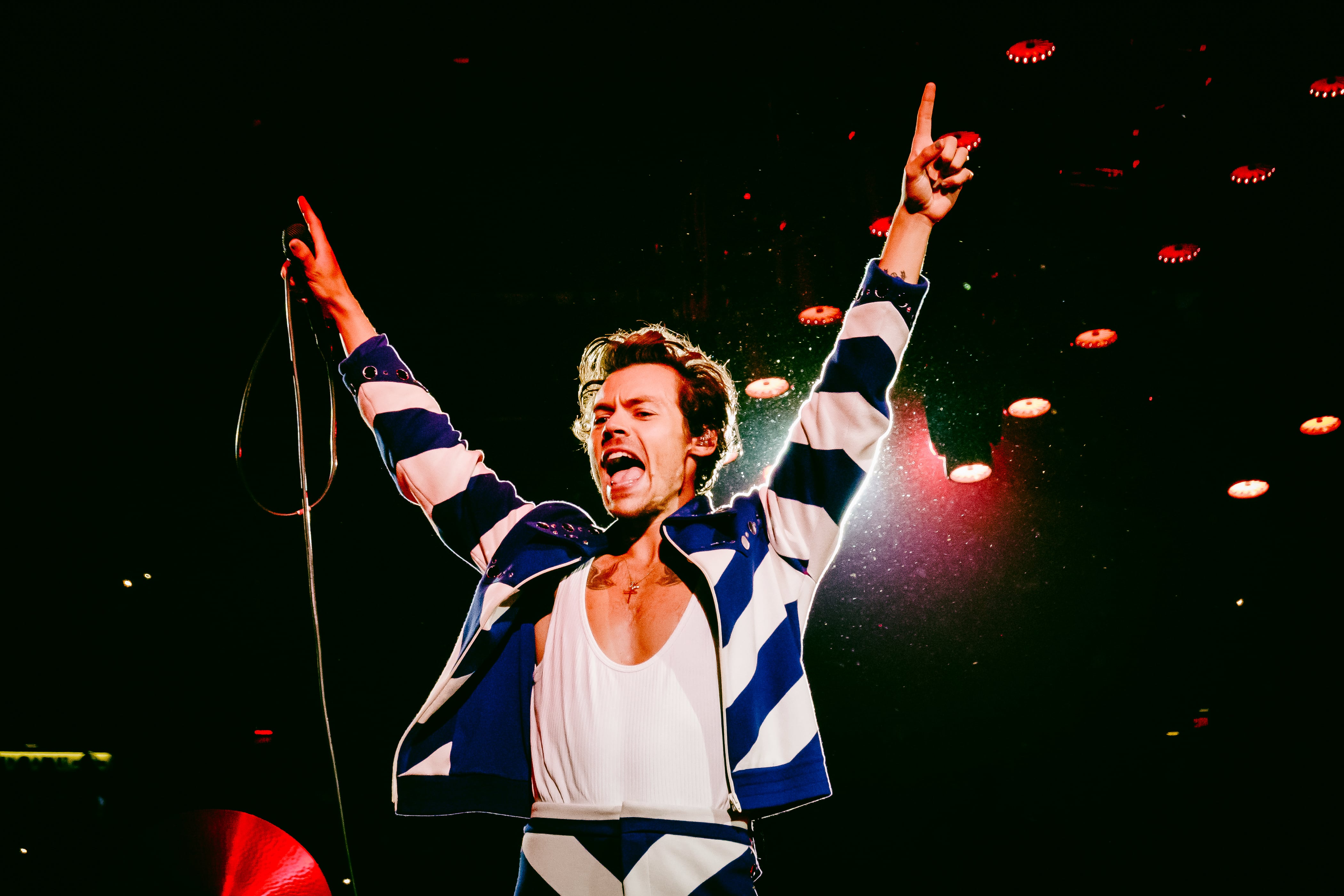 FILE Harry Styles on stage for the first night of a 15-show concert residency at Madison Square Garden in New York, Aug. 20, 2022. Styless latest Madison Square Garden takeover is part of a trend that some say transfers the cost of touring to fans. (The New York Times)