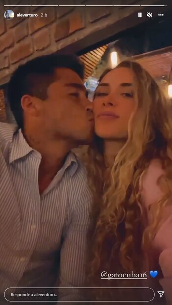 Rodrigo Cuba se muestra cariñoso