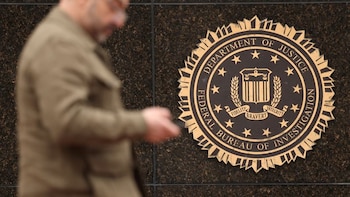 Se hizo pasar por agente