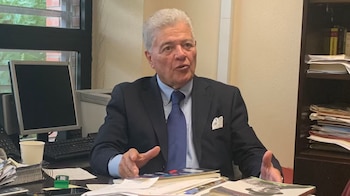 El doctor Jesús Eduardo Troconis es abogado, profesor y escritor, exparlamentario venezolano