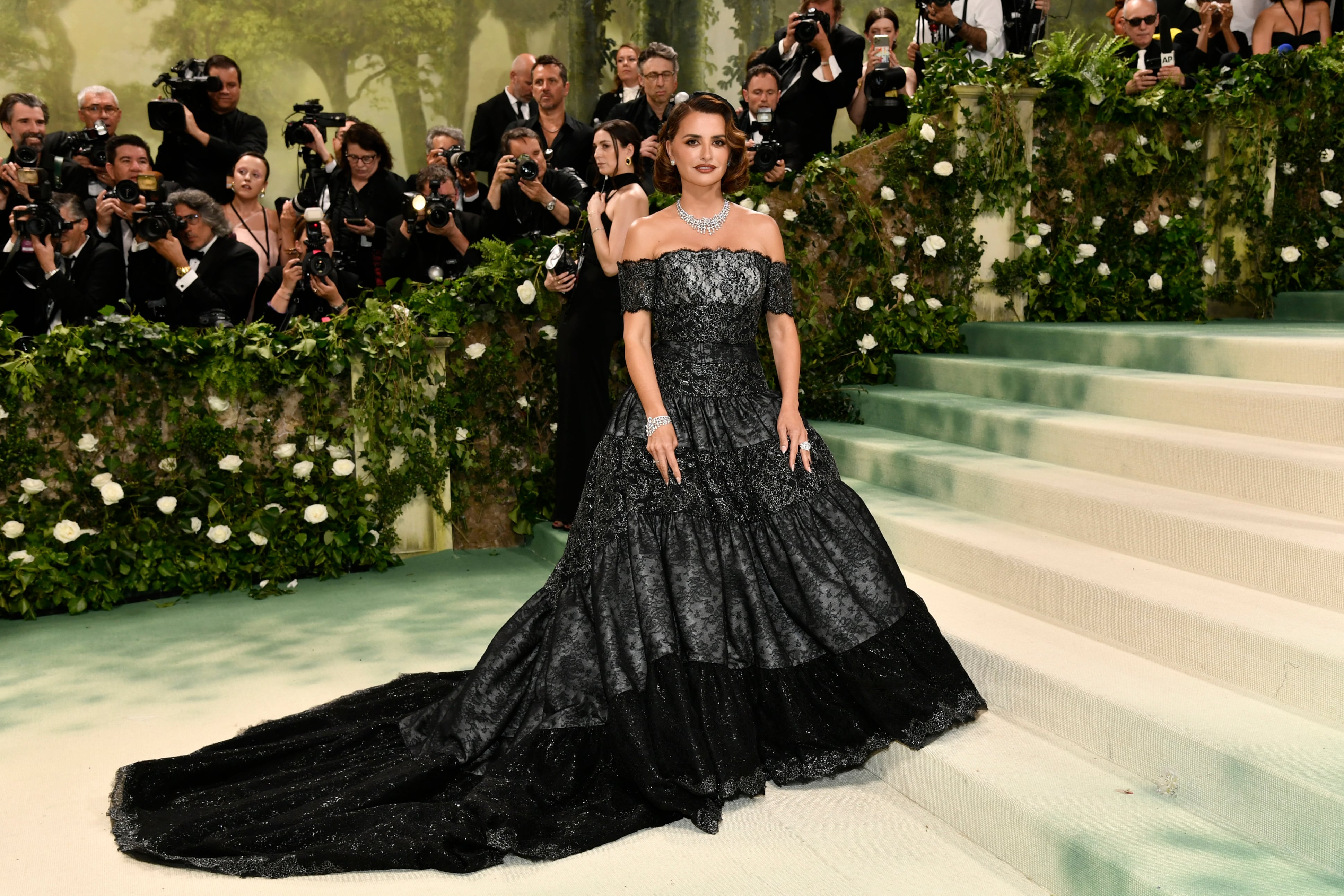 Penelope Cruz en la Met Gala del año 2024, en Nueva York. (Foto Evan Agostini/Invision/AP)