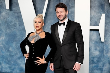 Christina Aguilera junto a su