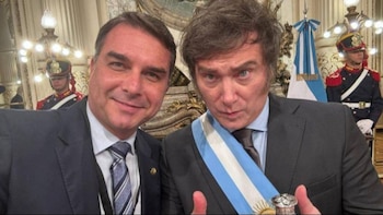 El presidente Javier Milei junto