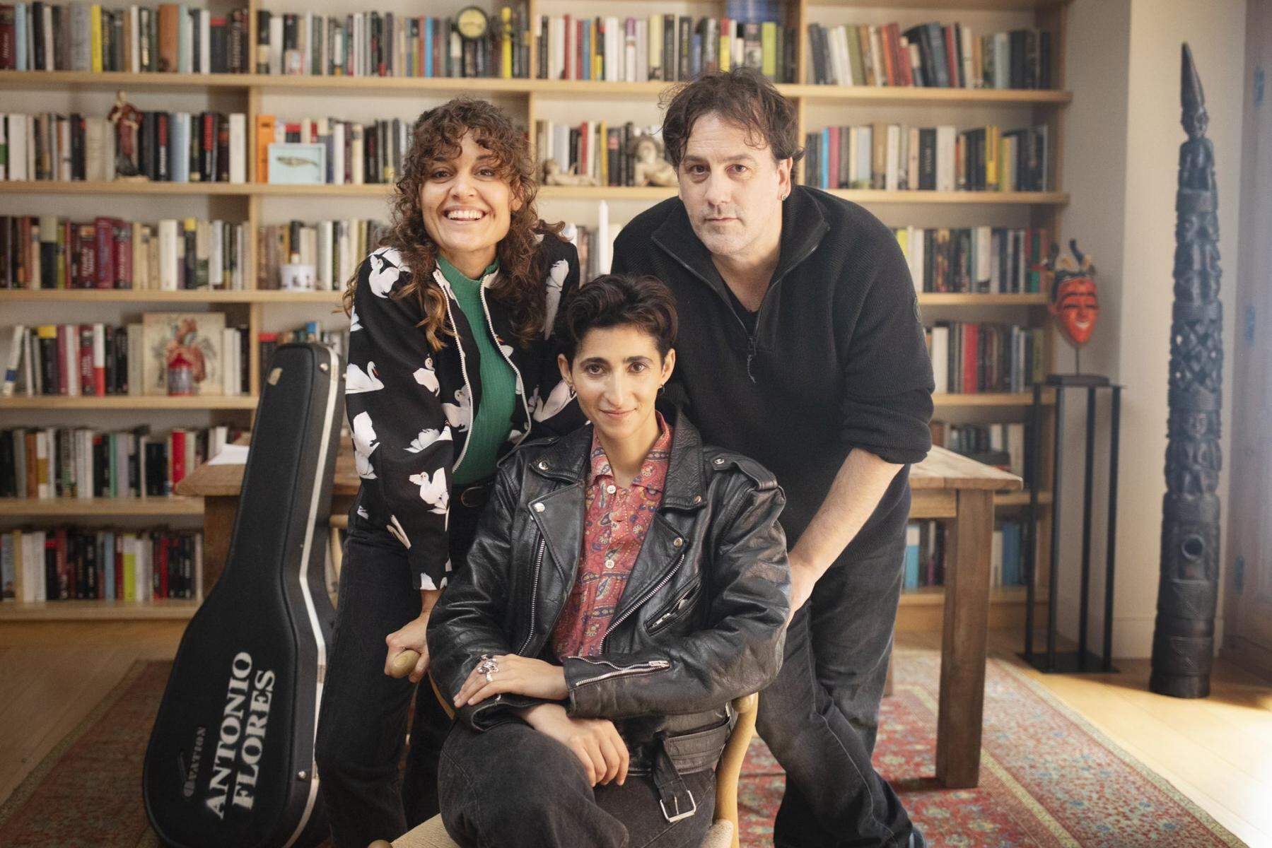 Elena Molina, Isaki Lacuesta y Alba Flores en la producción de