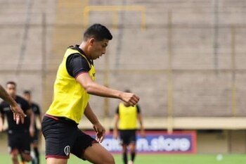 Brayan Velarde hizo divisiones menores