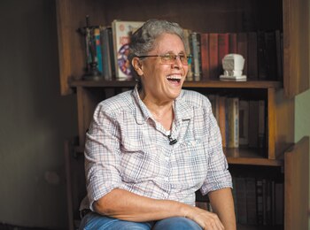 La legendaria guerrillera Dora María Téllez fue condenada este jueves por "traición a la patria" en el maratón de juicios que ha iniciado el régimen de Daniel Ortega contra los opositores. (Cortesía La Prensa/Nicaragua)
