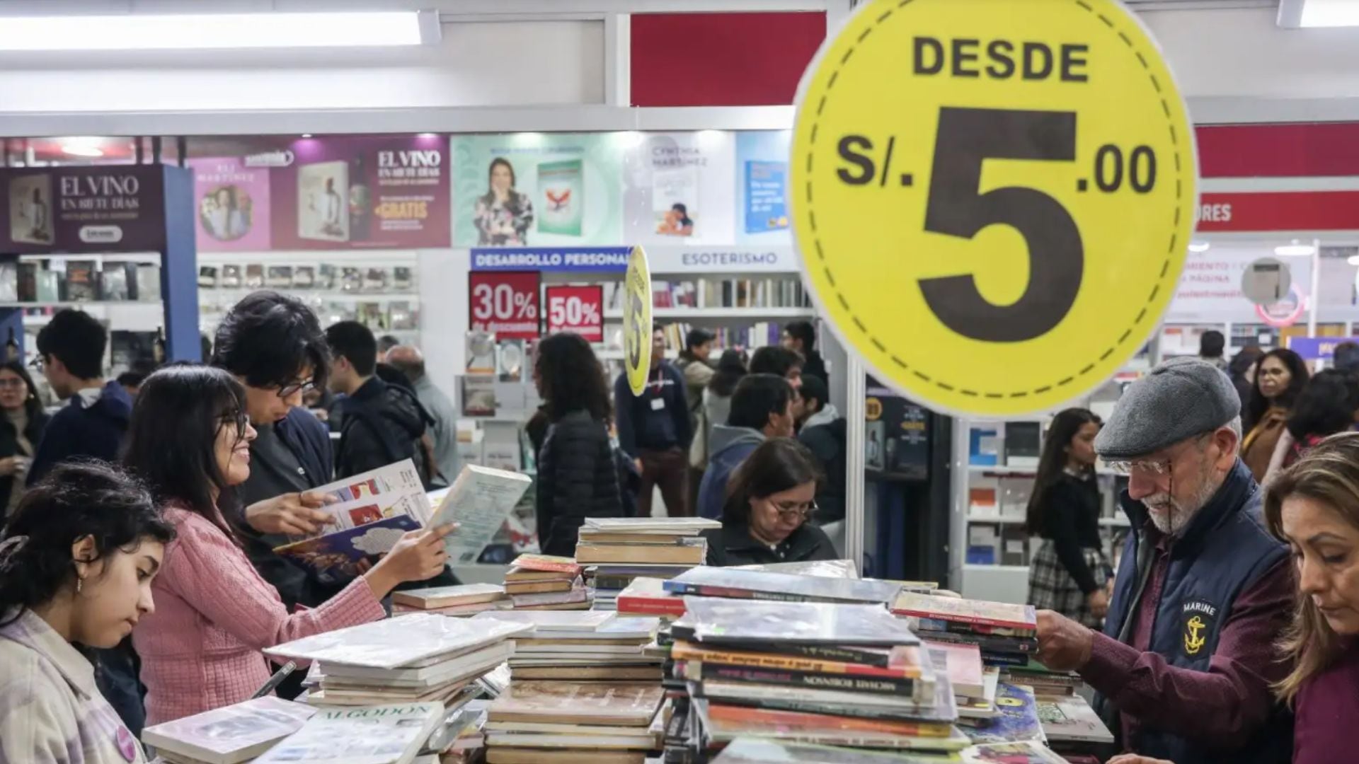 La Feria Internacional del Libro de Lima 2026 celebrará su trigésima edición del 22 de julio al 6 de agosto en el Centro de Exposiciones Jockey de Surco (Créditos: Andina).
