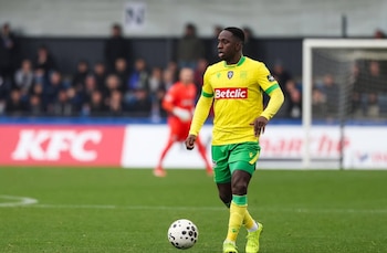 En su etapa con el FC Nantes durante la temporada 2025-2026 de la Ligue 1 de Francia, el lateral izquierdo colombiano Deiver Machado disputó 24 partidos oficiales - crédito Nantes FC