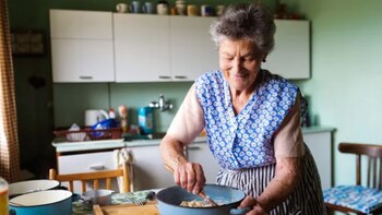 Las abuelas todavía mantienen viva