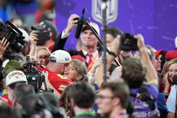 "¿Fue electrizante?", le preguntó Travis