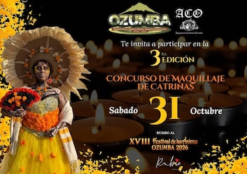 Cartel con una mujer caracterizada de catrina vestida de amarillo, veladoras encendidas al fondo, pétalos amarillos y texto del concurso